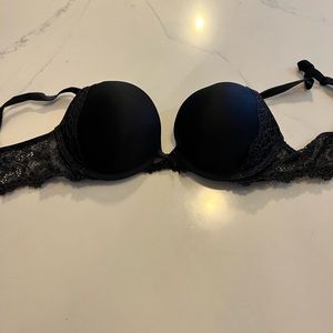 Black lightly padded lace bra